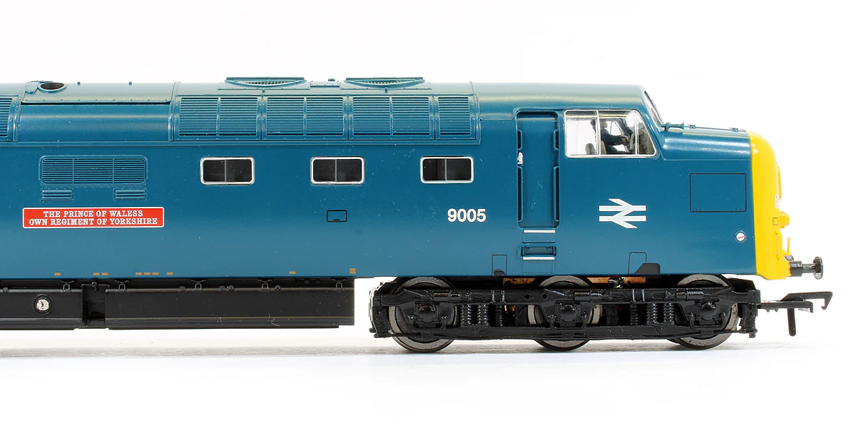 32-531DC Pre-Owned Class 55 9005 'The Prince Of Wales's Own Regiment Of Yorkshire' BR Blue Diesel Locomotive (DCC Fitted) - Image 4