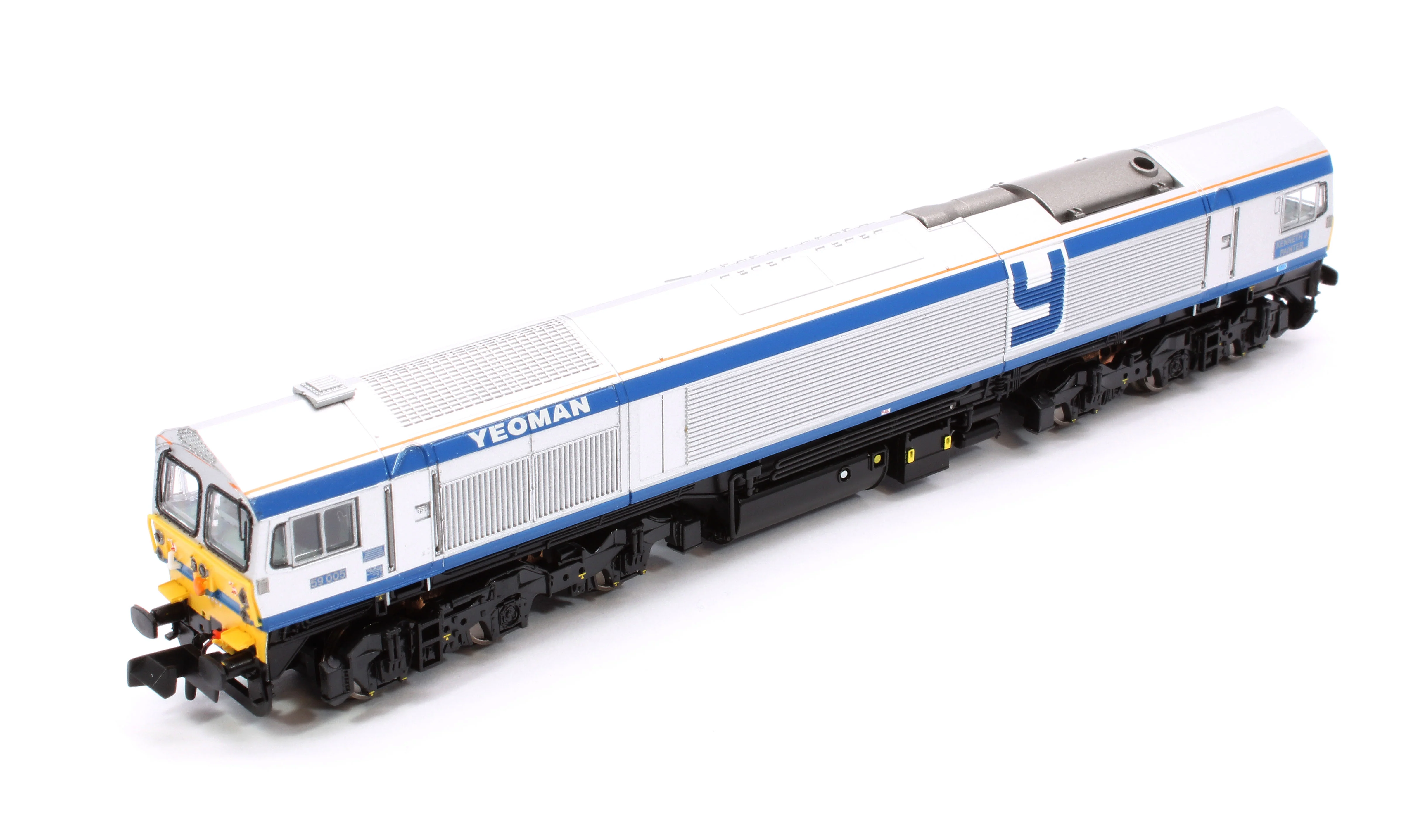 2D-005-000 Pre-Owned Class 59 #59005 "Kenneth J Painter" Foster Yeoman Silver Livery Diesel Locomotive - Image 11