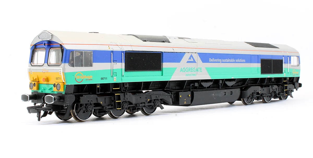 Pre-Owned 32-738 Class 66711 'Sence' GBRf Aggregates Diesel Locomotive
