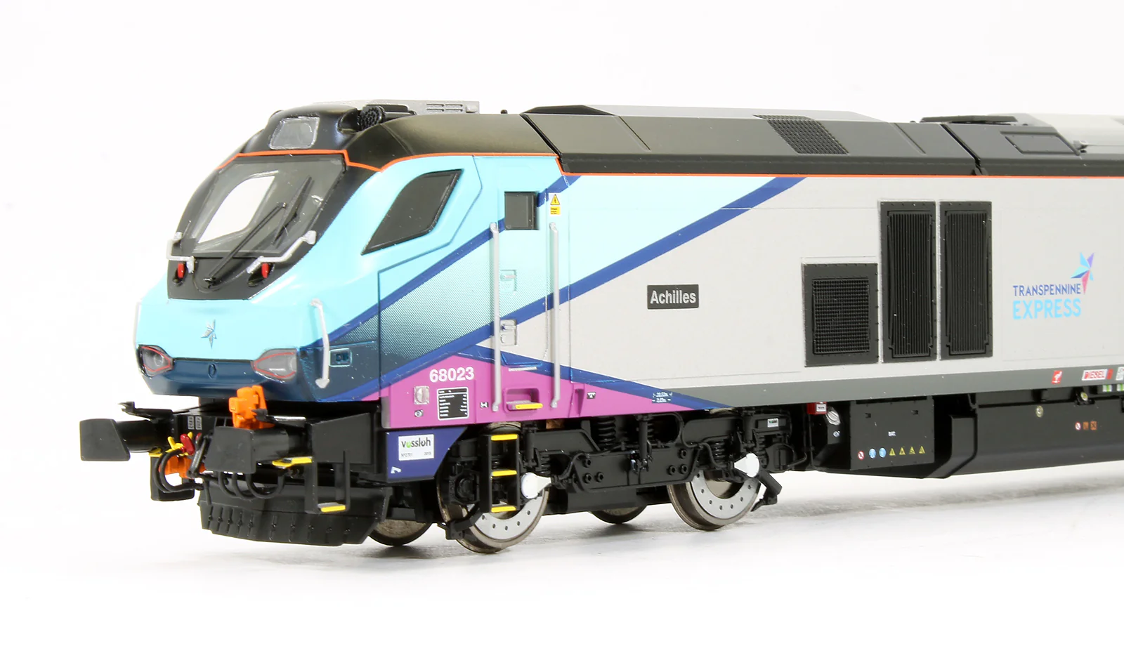 Pre-Owned 4D-022-017 Class 68023 'Achilles' 68023 Transpennine Express Diesel Locomotive - Image 3