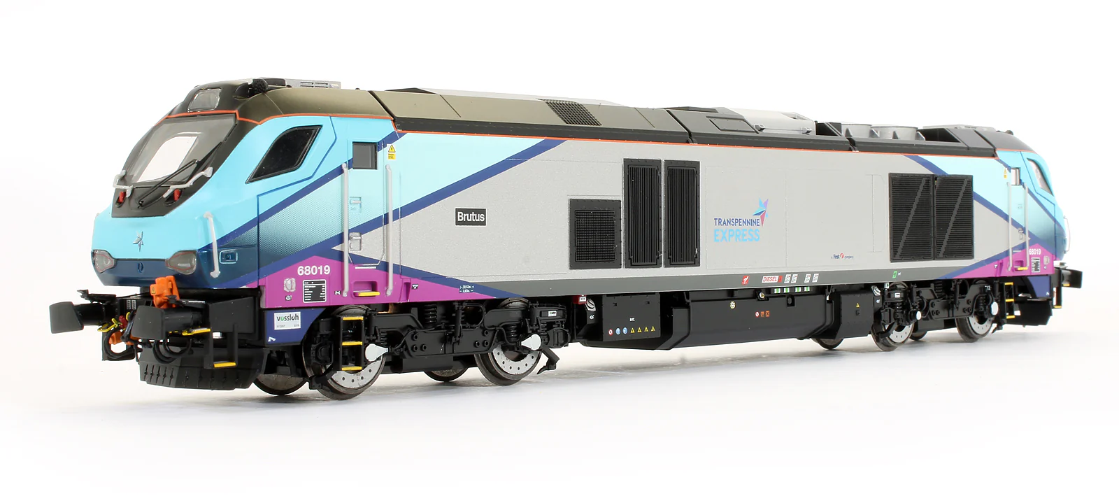 4D-022-014D Pre-Owned Class 'Brutus' 68019 Transpennine Express Diesel Locomotive - DCC Fitted - Image 2