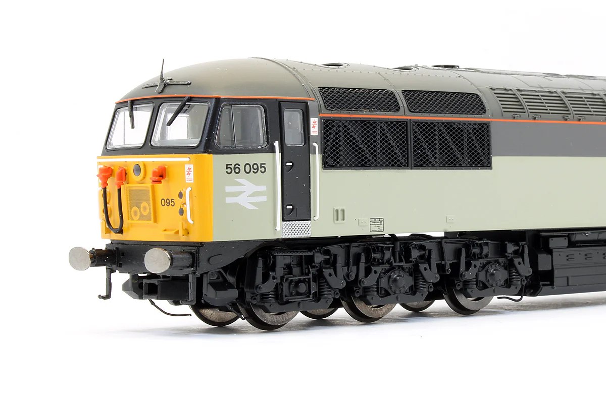 Pre-Owned R3033XS Coal Sector Class 56095 'Harworth Colliery' Diesel Locomotive (DCC Sound Fitted) - Image 3