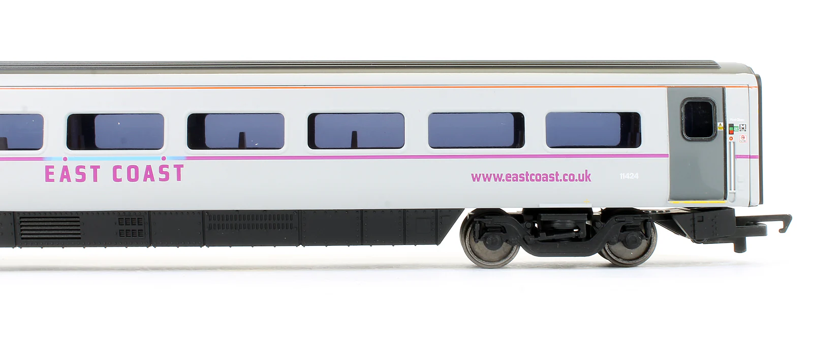 Pre-Owned R4665 East Coast MK4 1st Class Coach '11424' - Image 3