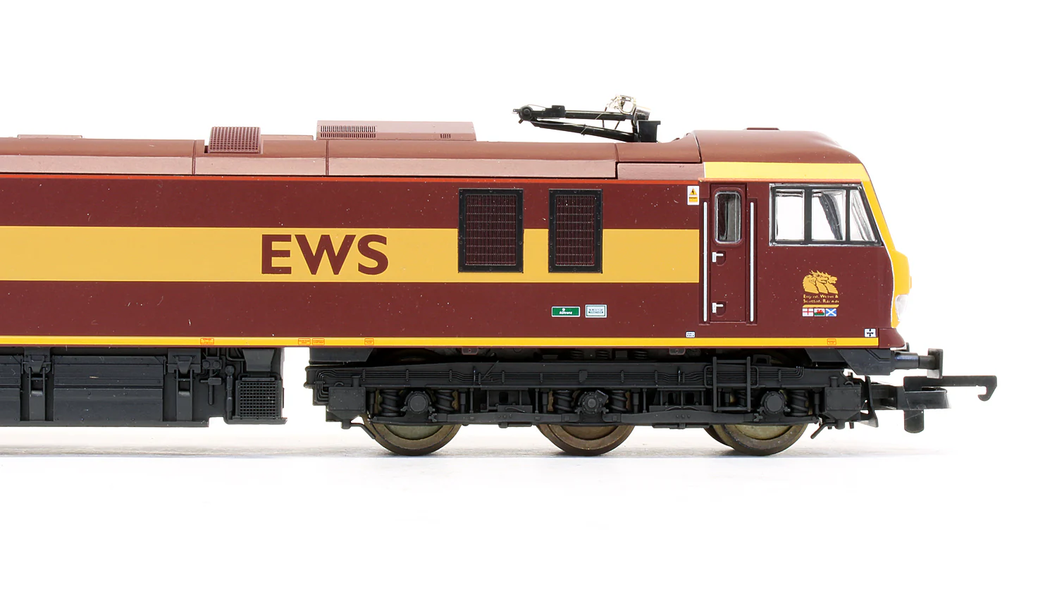 Pre-Owned L204672 EWS Class 92001 'Victor Hugo' Electric Locomotive - Image 4
