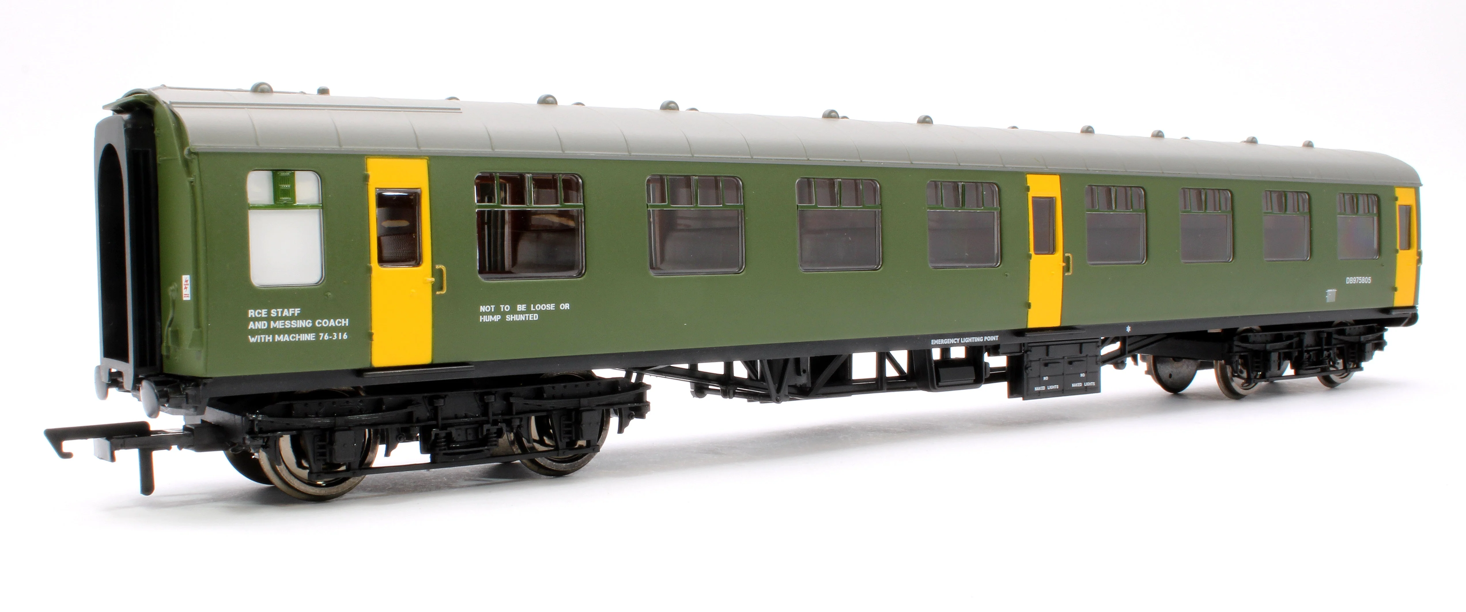 Pre-Owned R40006 ex-Mk1 SK Ballast Cleaner Train Staff Coach BR Departmental DB 975805 - Image 3