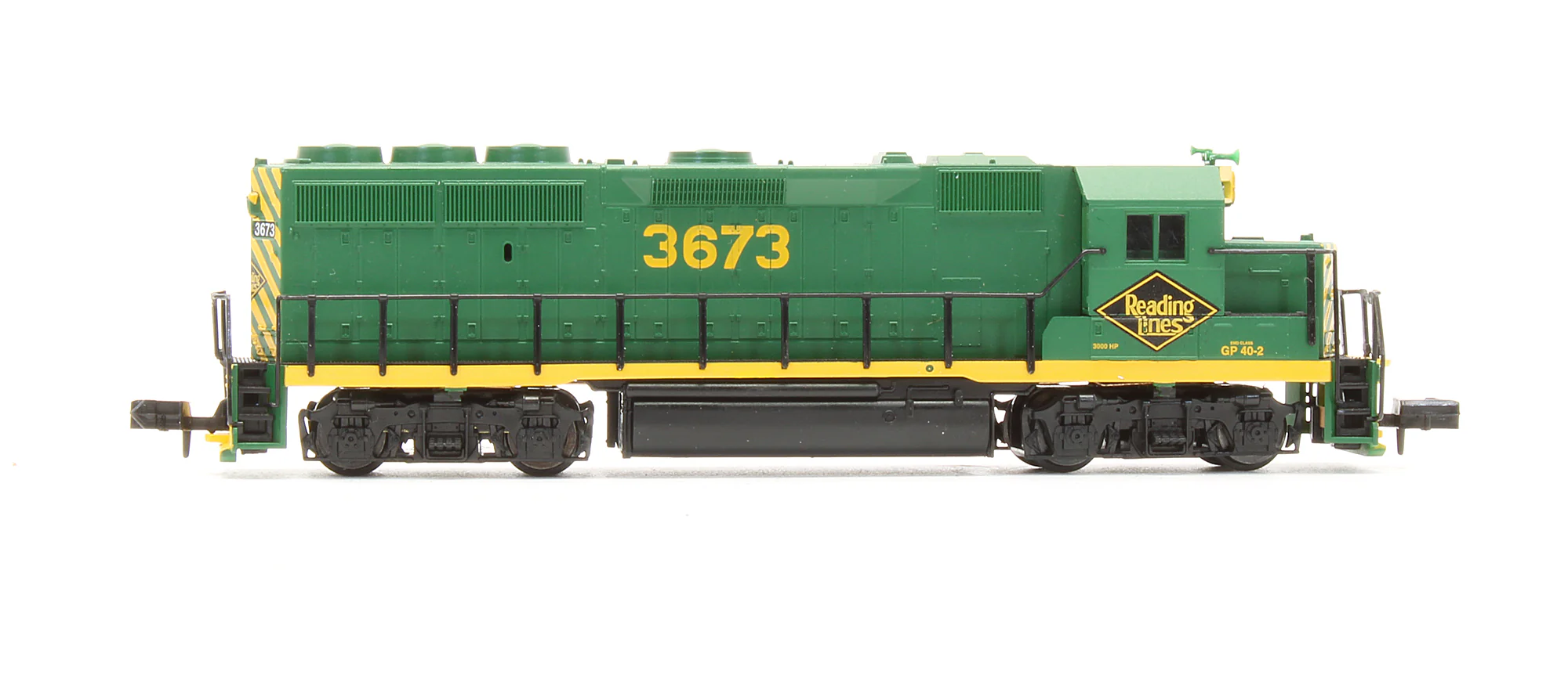 48619 Pre-Owned GP40-2 Diesel Locomotive Reading - Road #3673 - Image 3