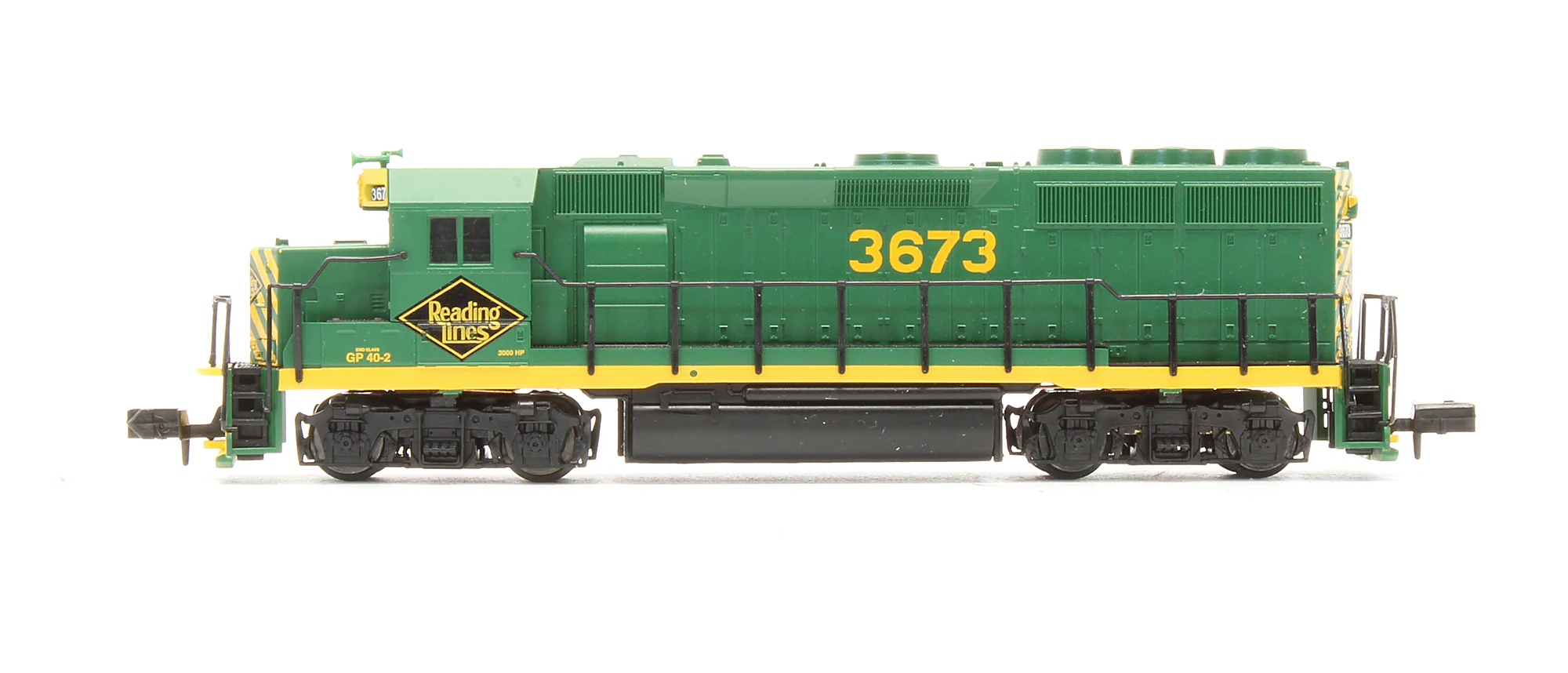 48619 Pre-Owned GP40-2 Diesel Locomotive Reading - Road #3673 - Image 4