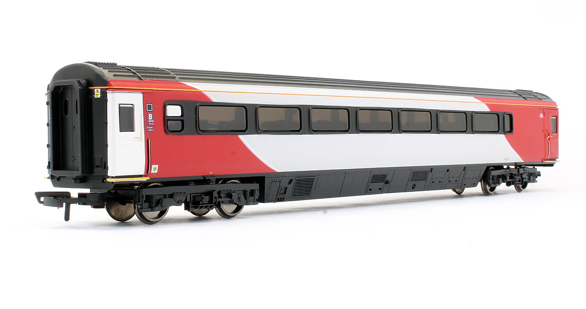 R4933A LNER MK3 TGS Coach '44061' - Image 2
