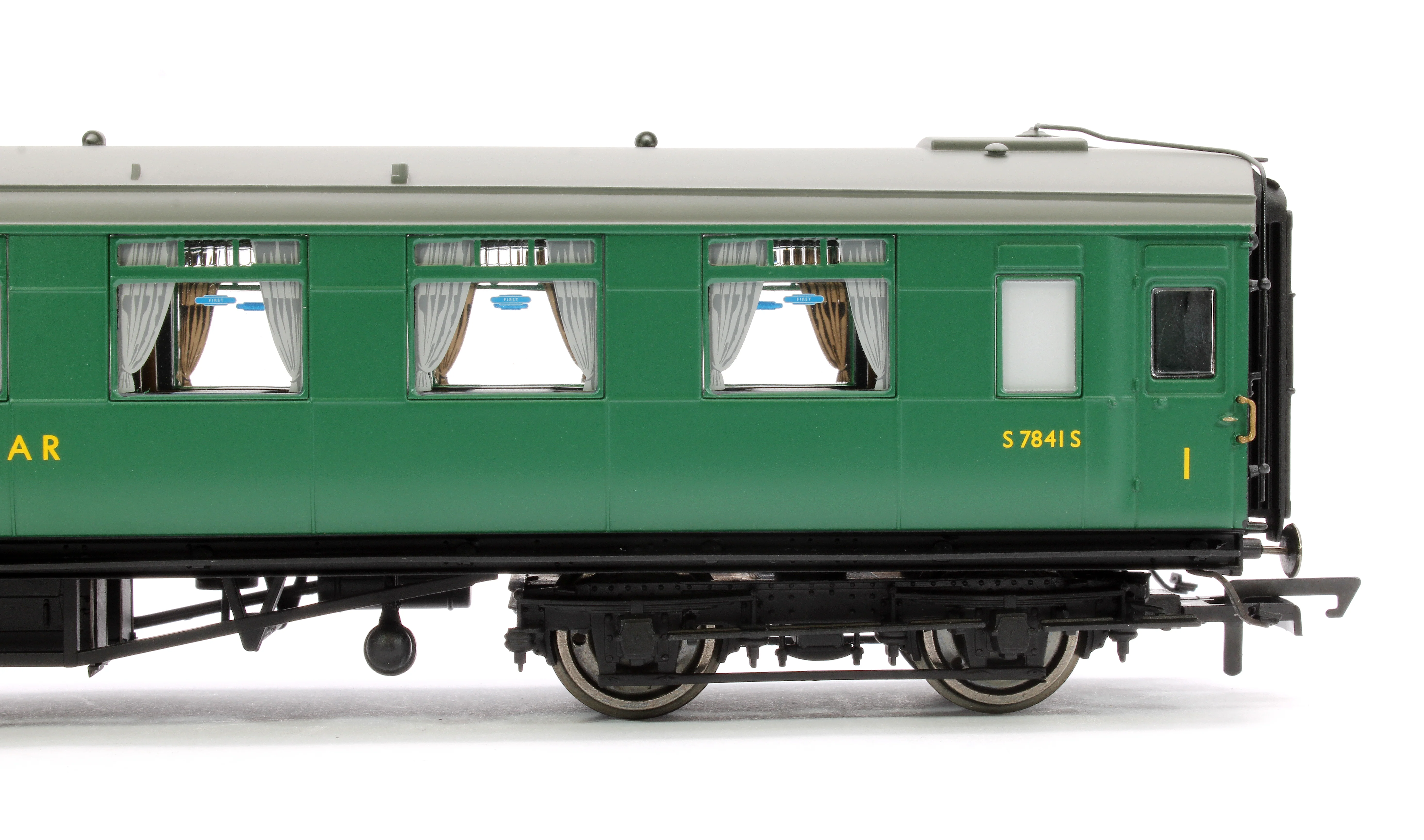 Pre-Owned R40031 Maunsell Composite Diner BR 7841 - Image 5