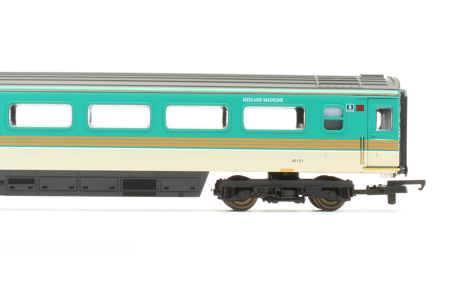 L305453 Pre-Owned Midland Mainline MK3 2nd Class Coach 42121 - Image 3