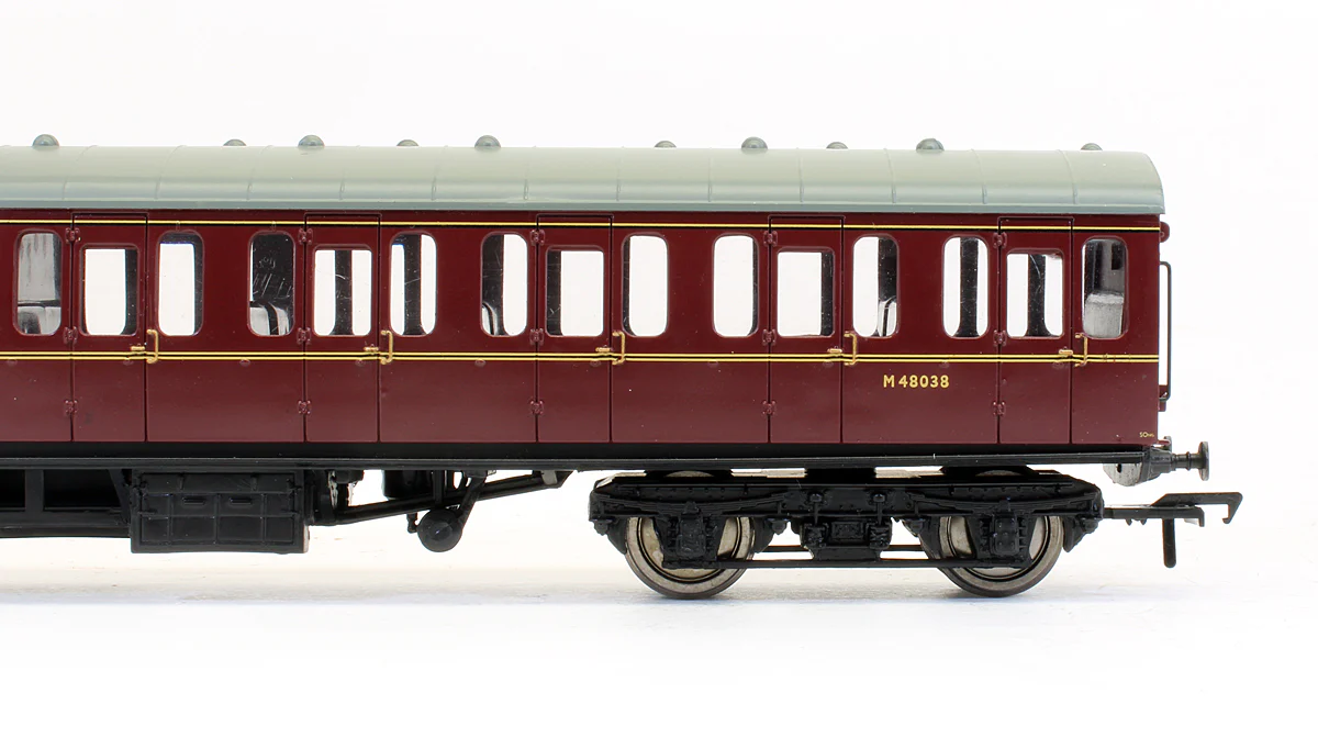 Pre-Owned 34-675B MK1 Suburban Second Open Coach BR Maroon 'M48038' - Image 3