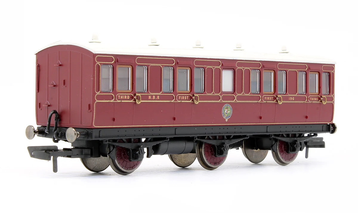 Pre-Owned R40091 NBR 6 Wheel Composite Coach No.196 - Image 2