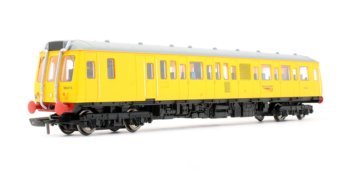 Pre-Owned R3915 RailRoad Plus Network Rail Class 121 No.960015