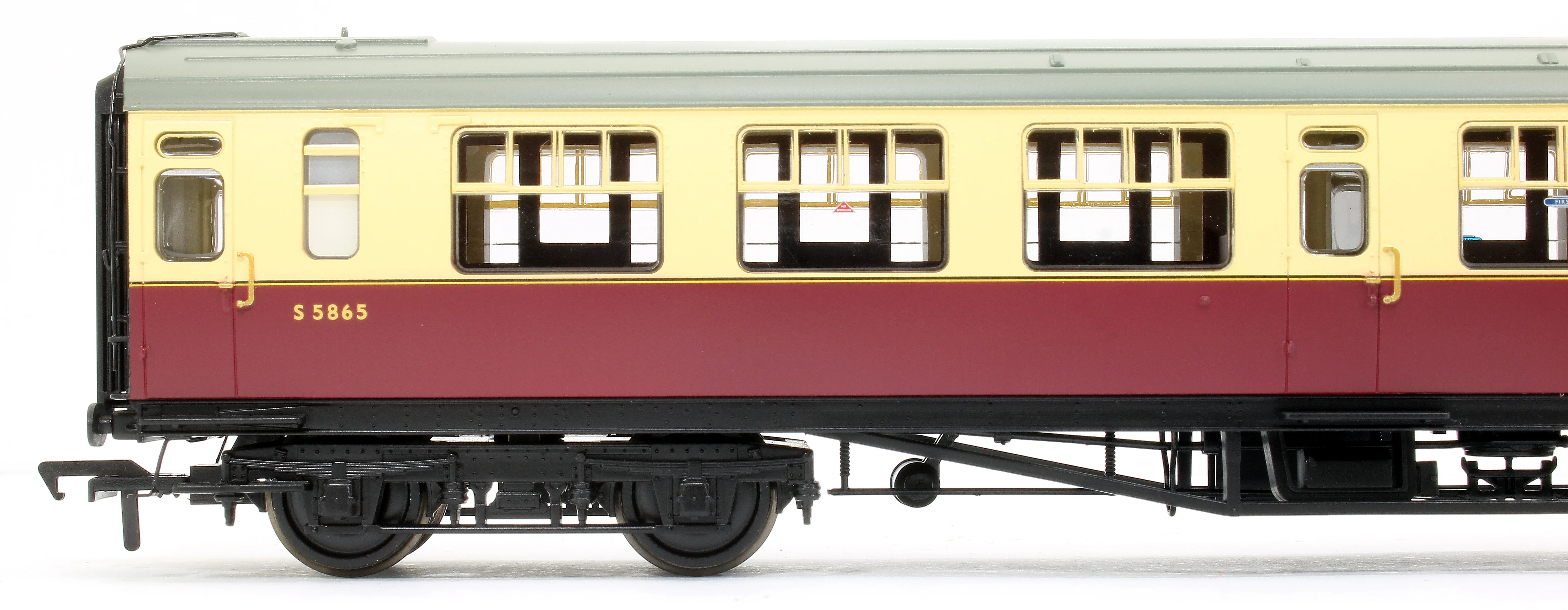 34-751 SR Bulleid Composite Corridor 15'' Vents BR Crimson & Cream No.S5865 - Image 4