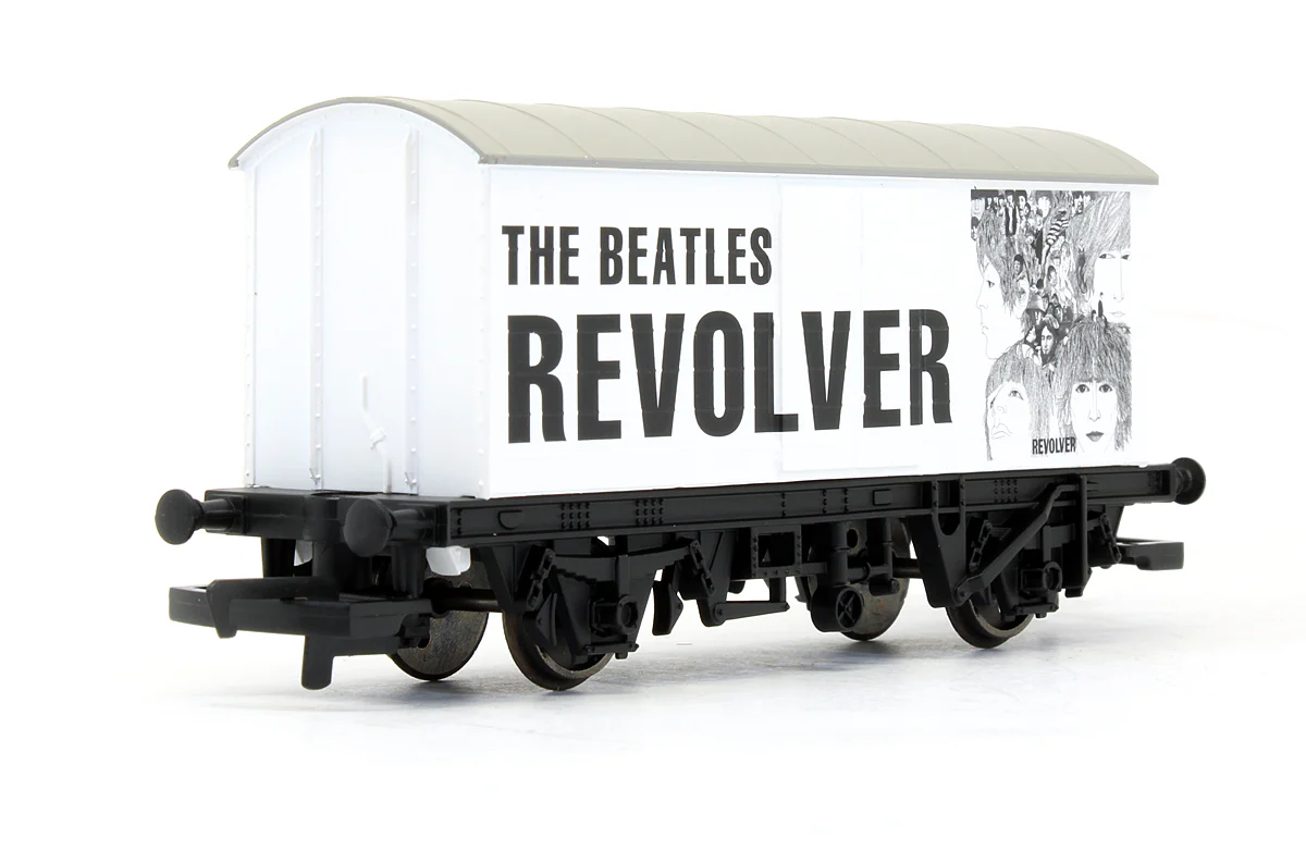 Pre-Owned R60152 The Beatles, 'Revolver' LWB Van - Image 2