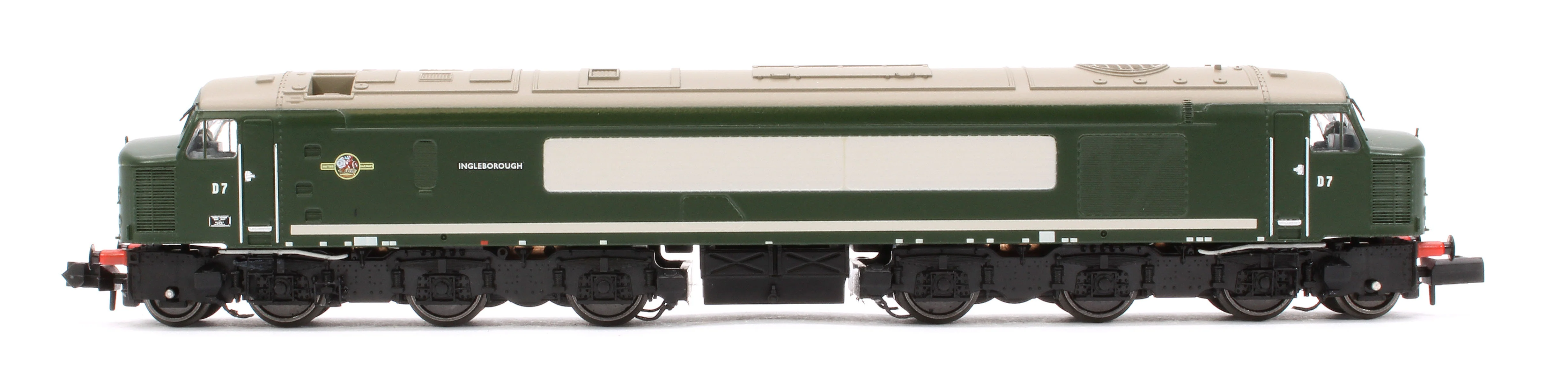 948002 Class 44 D7 "Ingleborough" Plain BR Green Diesel Locomotive - Image 5