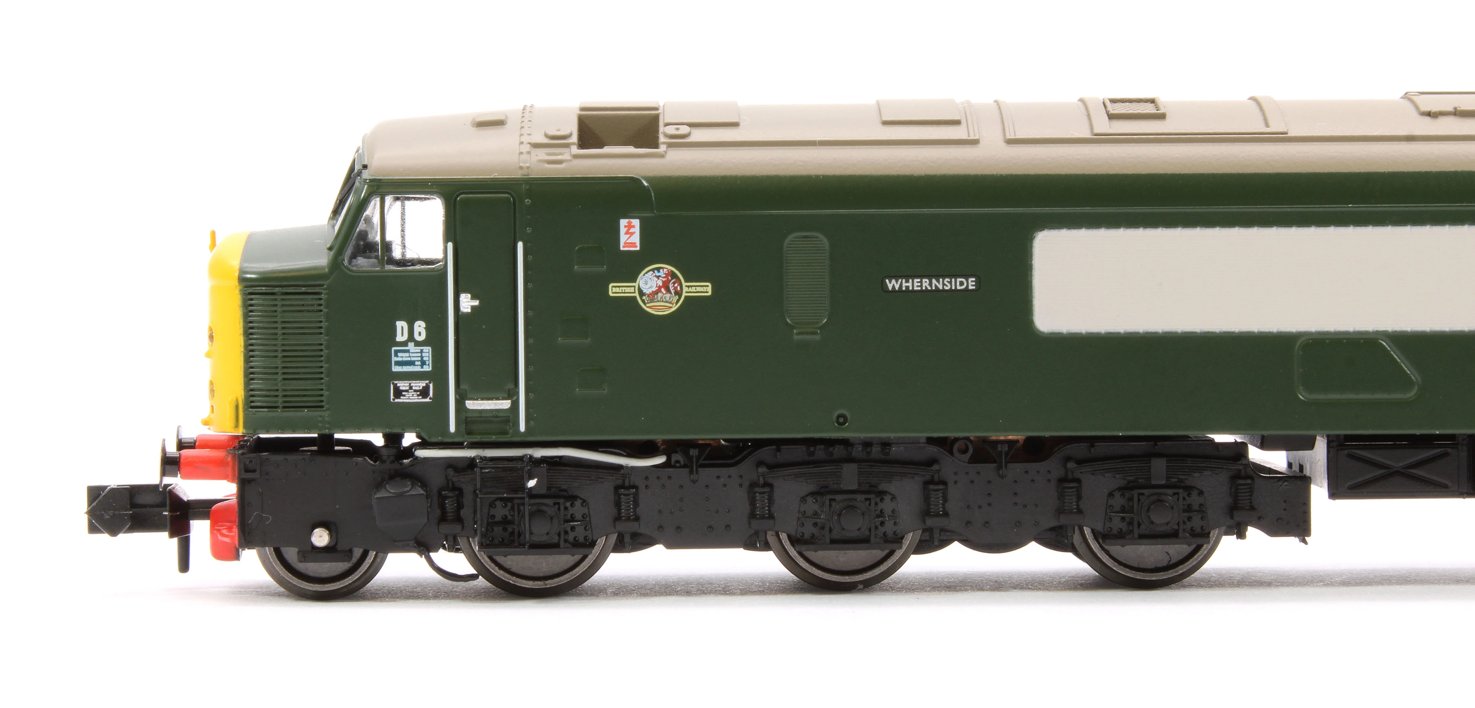 948005 Class 44 6/D6 "Whernside" BR Green Full Yellow Ends Diesel Locomotive - Image 6
