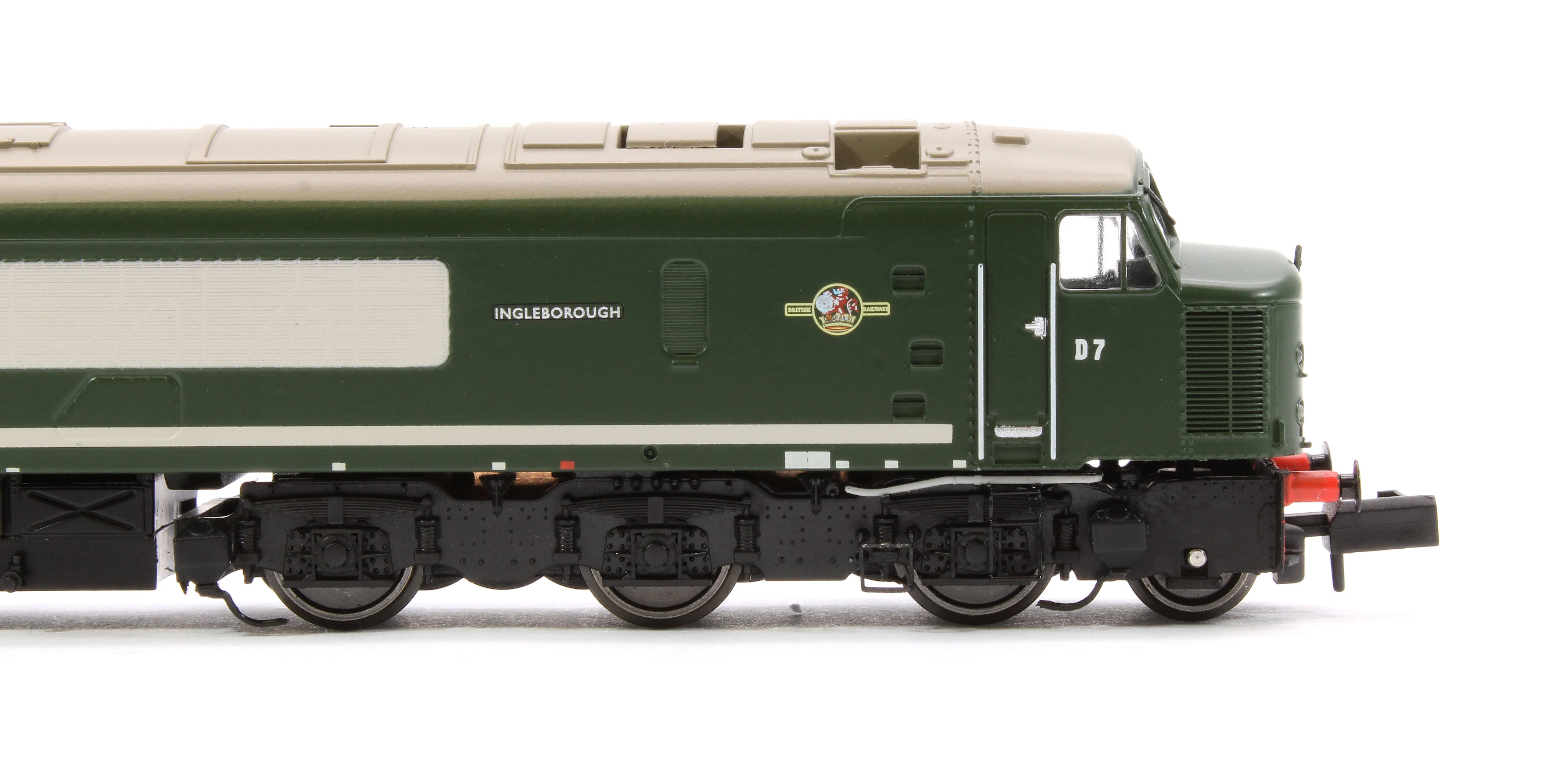 948502 Class 44 D7 "Ingleborough" Plain BR Green Diesel Locomotive (DCC Sound) - Image 7