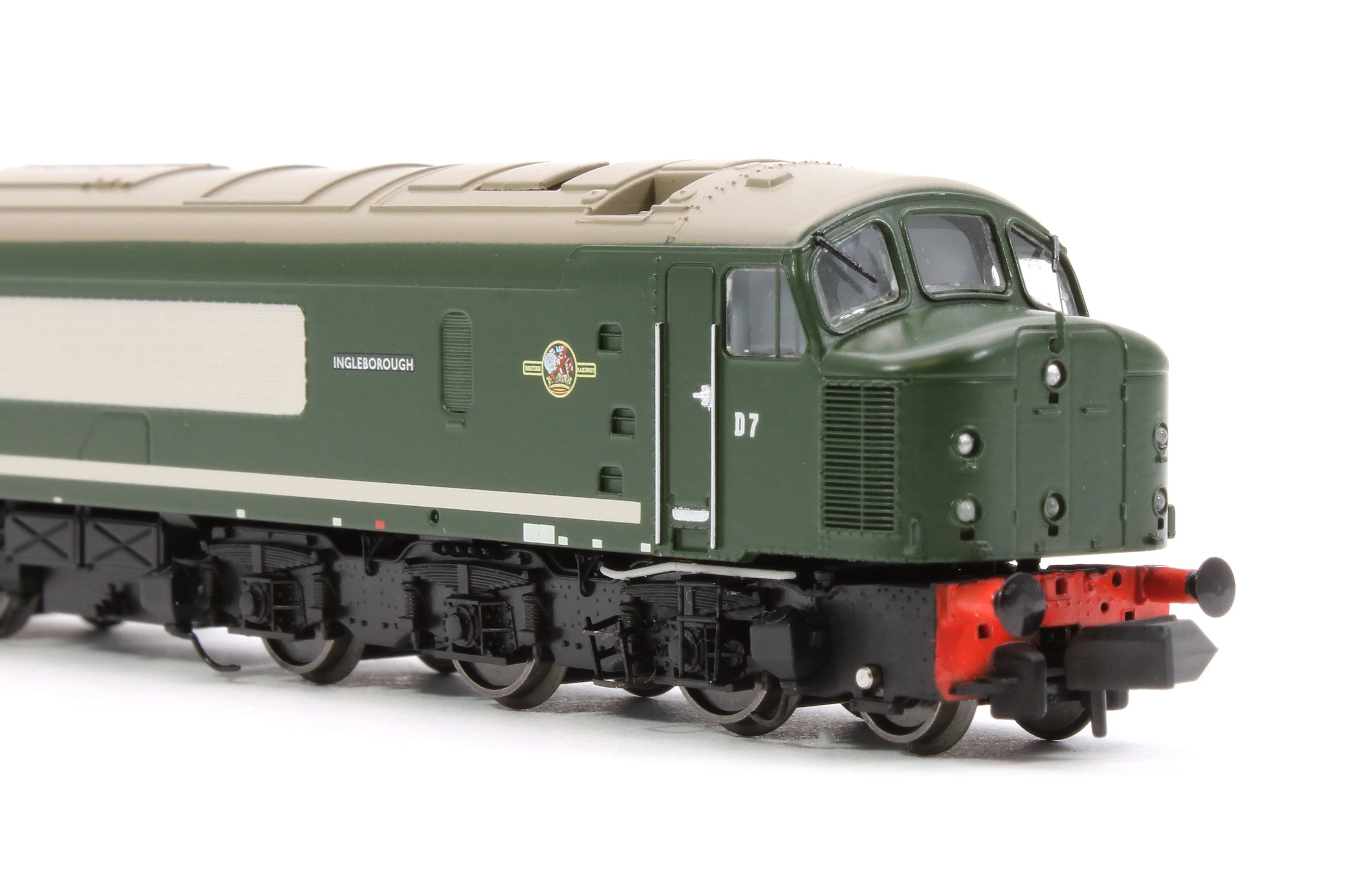 948502 Class 44 D7 "Ingleborough" Plain BR Green Diesel Locomotive (DCC Sound) - Image 9