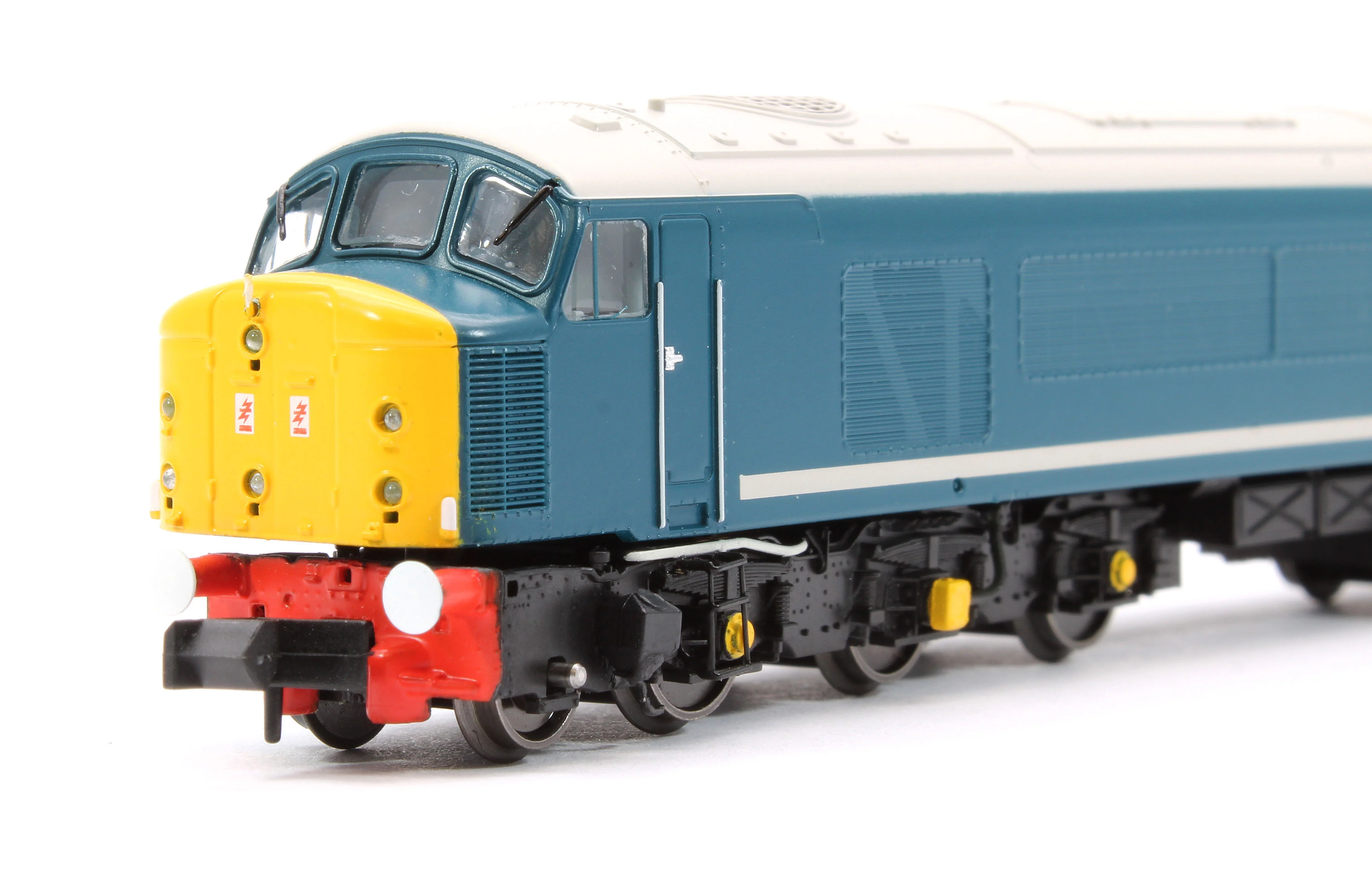 948508 Class 44 44008/D8 "Penyghent" BR Blue With Bodyside Stripe Diesel Locomotive (DCC Sound) - Image 8