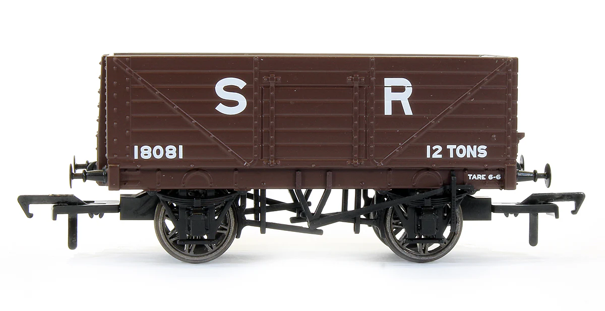 967237 Set of 3 SECR 12 Ton 7 Plank Mineral Wagons (SR Diagram 1358) - SR Brown Livery - Image 3
