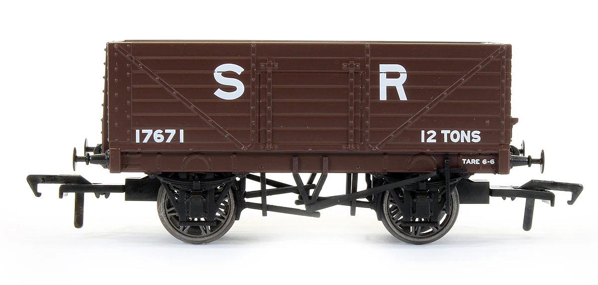 967237 Set of 3 SECR 12 Ton 7 Plank Mineral Wagons (SR Diagram 1358) - SR Brown Livery - Image 7