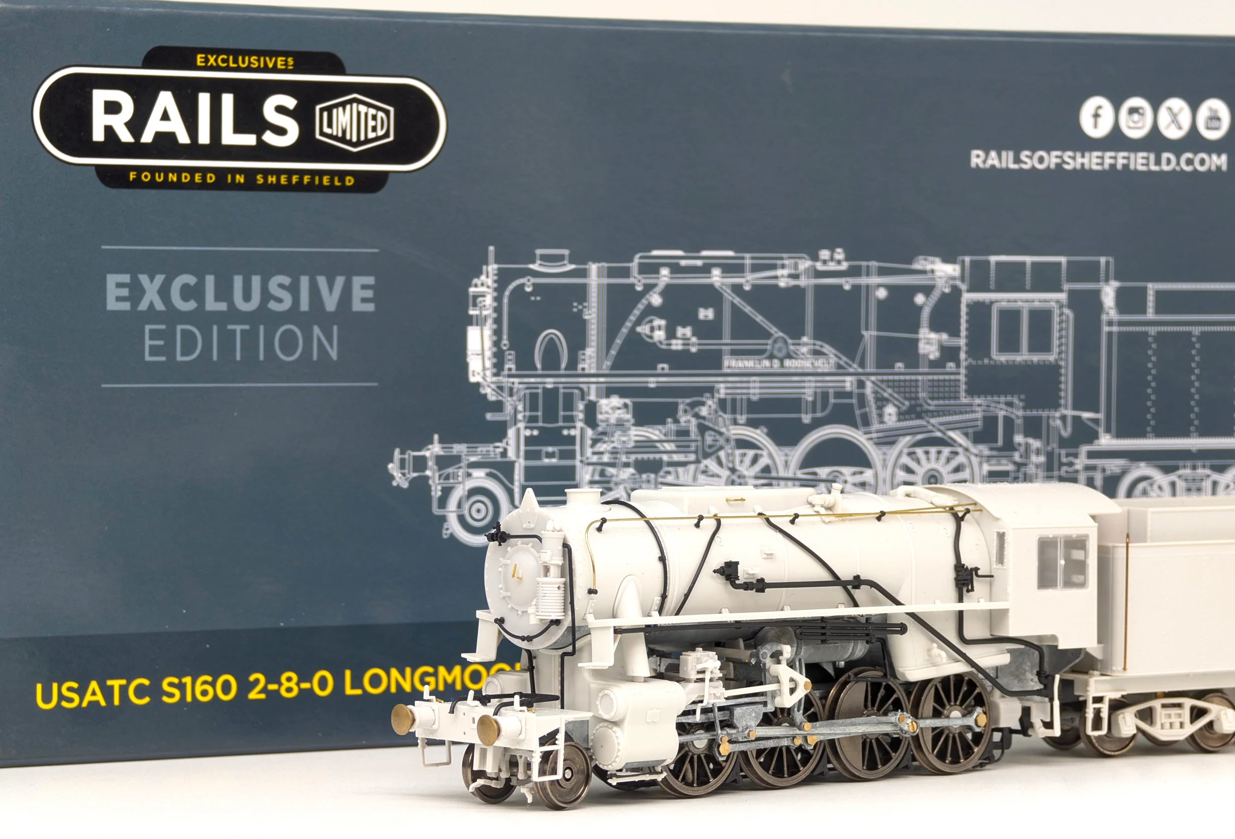 926012 USATC S160 2-8-0 'Franklin D. Roosevelt' Longmoor Military Railway Blue No.WD701 Steam Locomotive - Image 11