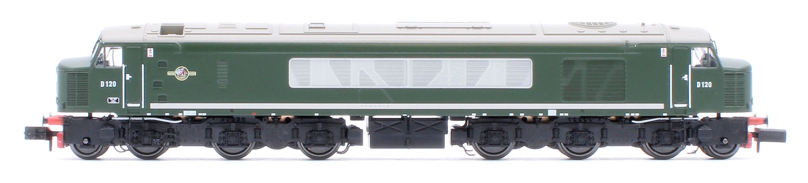 948101 Class 45 D120 Plain BR Green Diesel Locomotive - Image 2