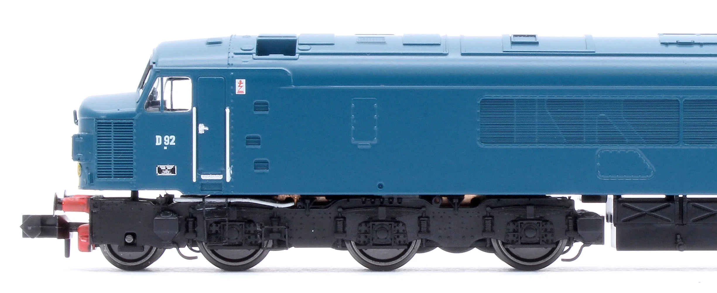 948104 Class 45 D92 BR Early Blue With Small Yellow Panels Diesel Locomotive - Image 8