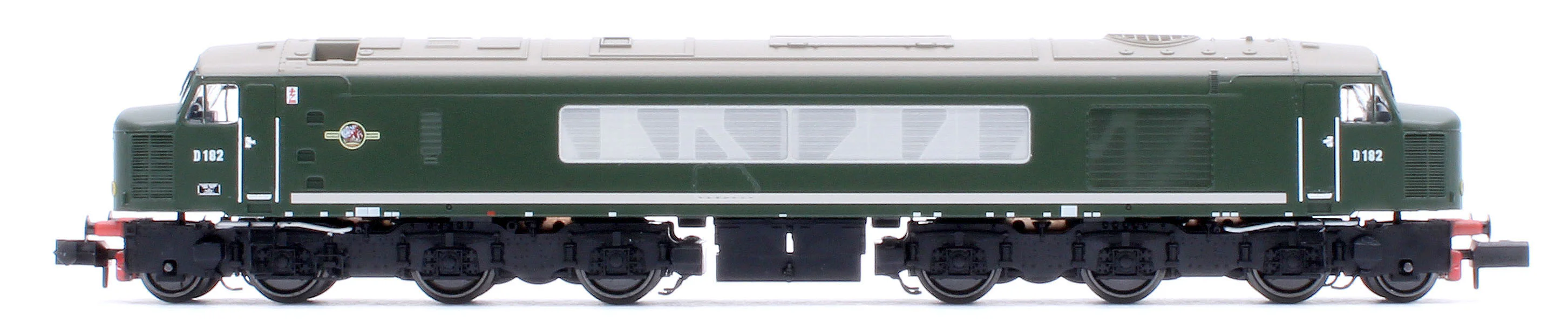 948202 Class 46 D182 BR Green With Small Yellow Panels Diesel Locomotive - Image 2