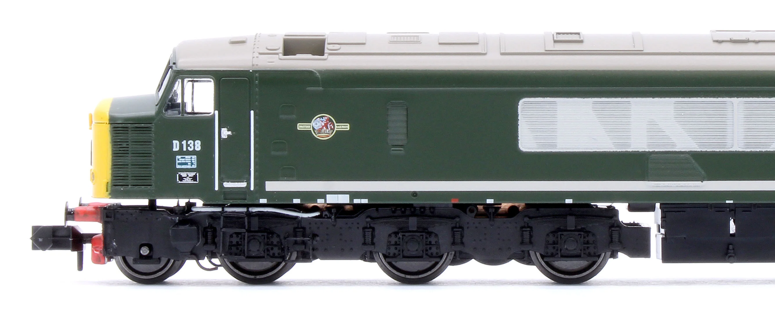 948203 Class 46 D138 BR Green With Full Yellow Ends Diesel Locomotive - Image 8