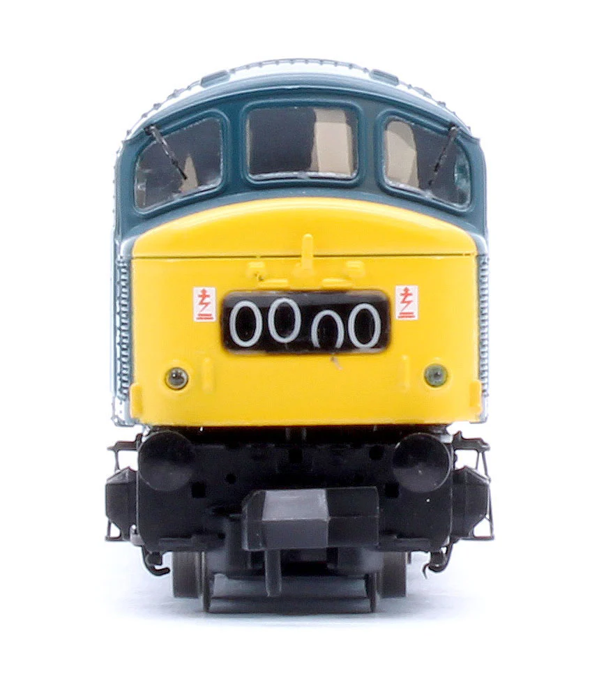 948204 Class 46 46026 "Leicestershire and Derbyshire Yeomanry" BR Blue With Headcode Blinds Diesel Locomotive - Image 6