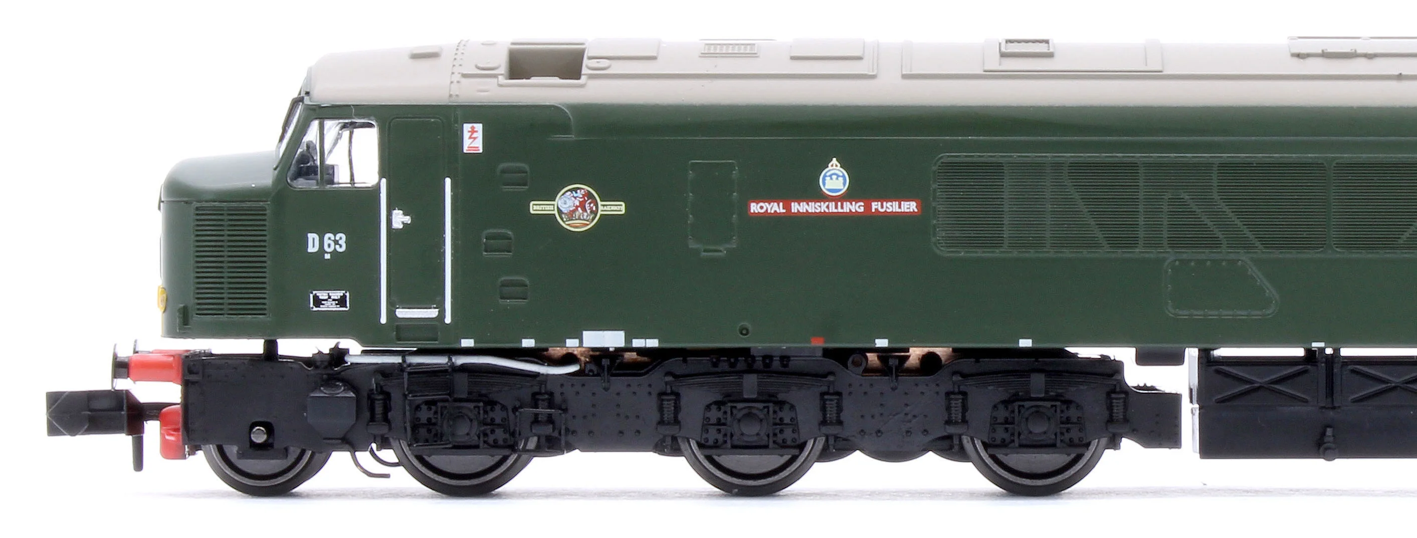 948603 Class 45 D63 "Royal Inniskilling Fusilier" BR Economy Green Diesel Locomotive - DCC Sound - Image 8