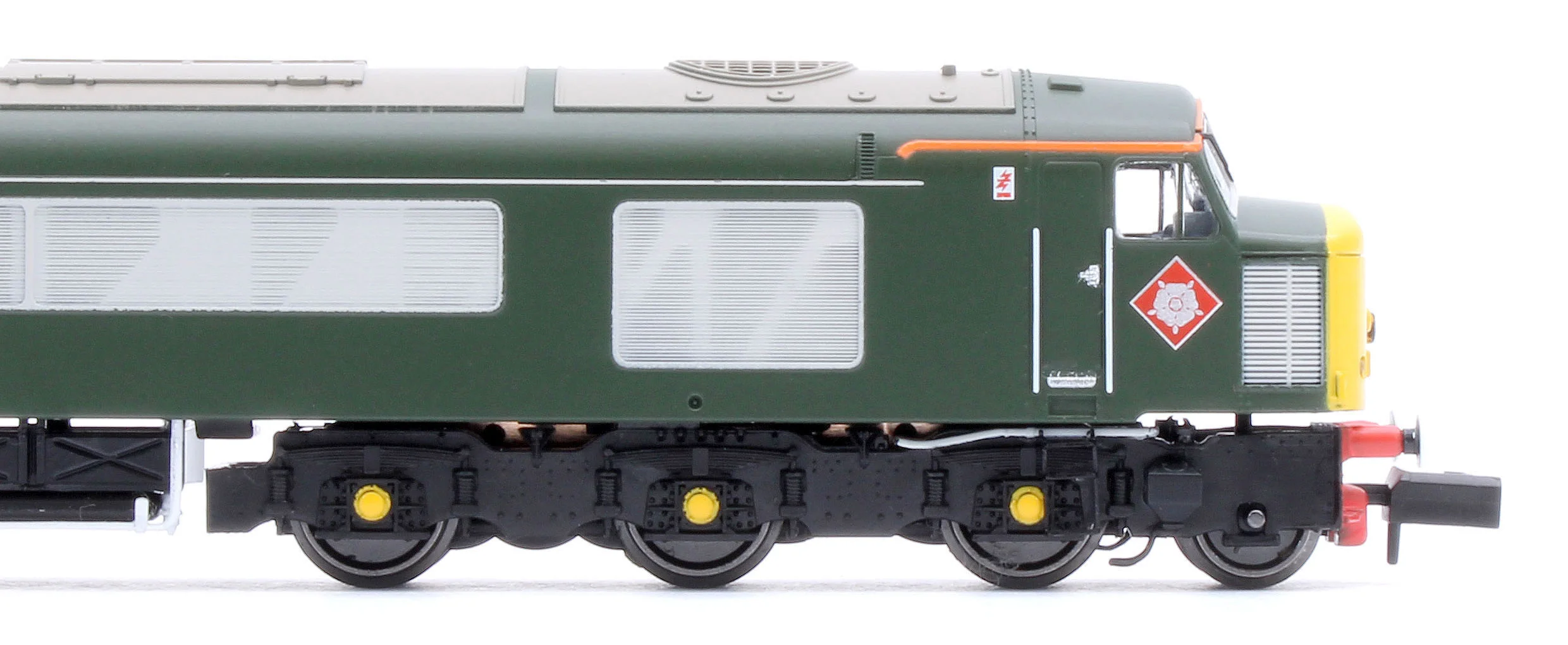 948612 Class 45 45106 Heritage BR Green With Sealed Beam & Hight Intensity Headlights Diesel Locomotive - DCC Sound - Image 9