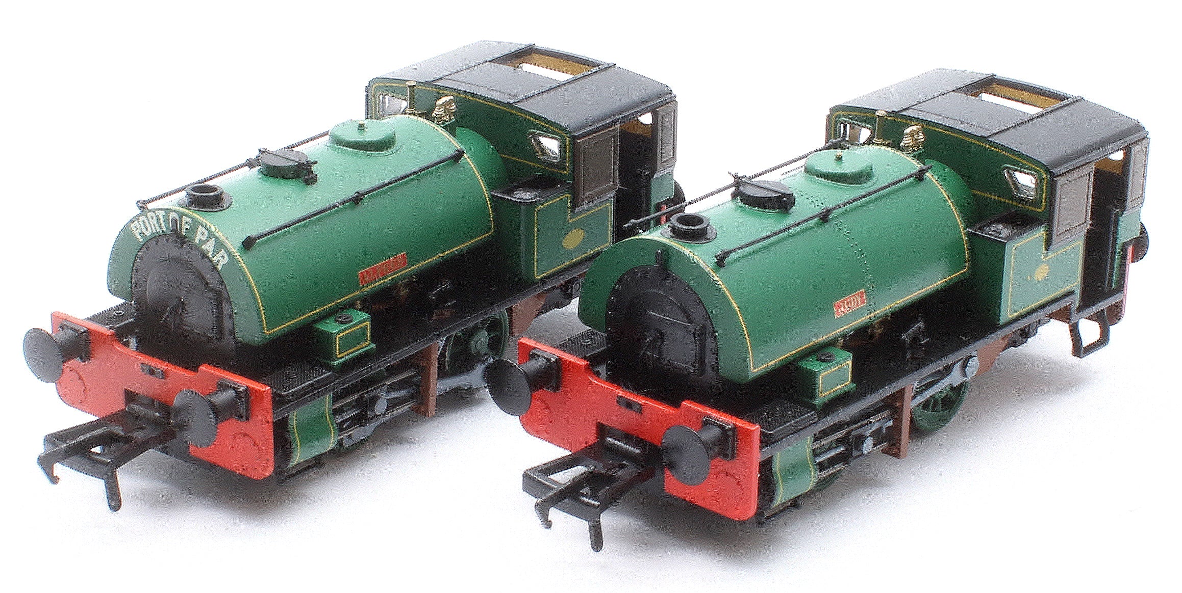 968001 Port of Par Bagnall’s in Special Presentation Box Twin Pack - Lined Dark Green Steam Locomotive - Image 2
