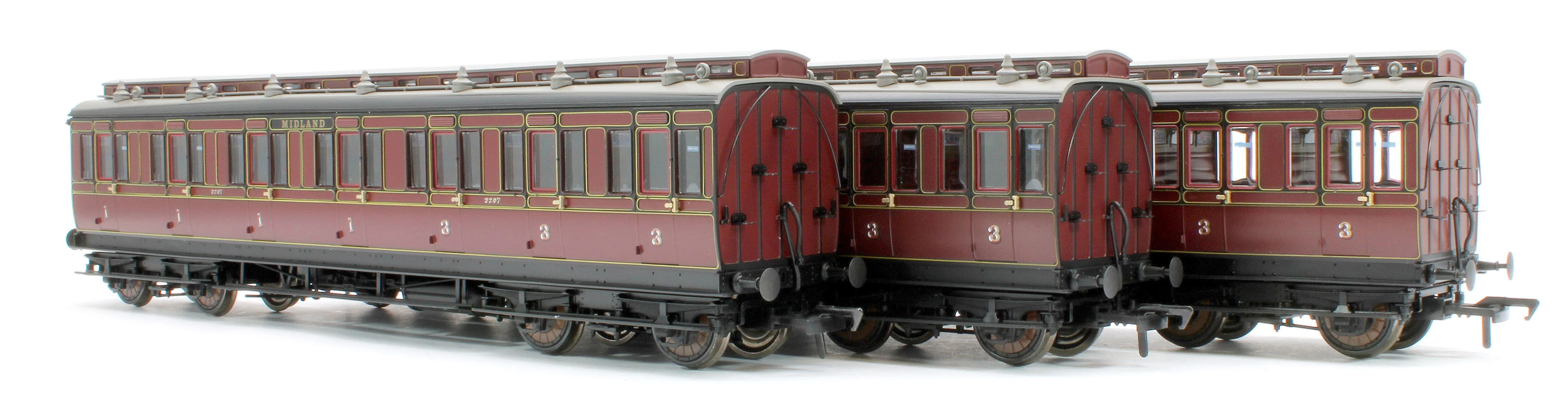 978005 48' Midland Railway ‘Evolution’ Bogie Coach Non-Corridor Carriage No.681, No.2441 & No.3207 3-Pack - Image 12