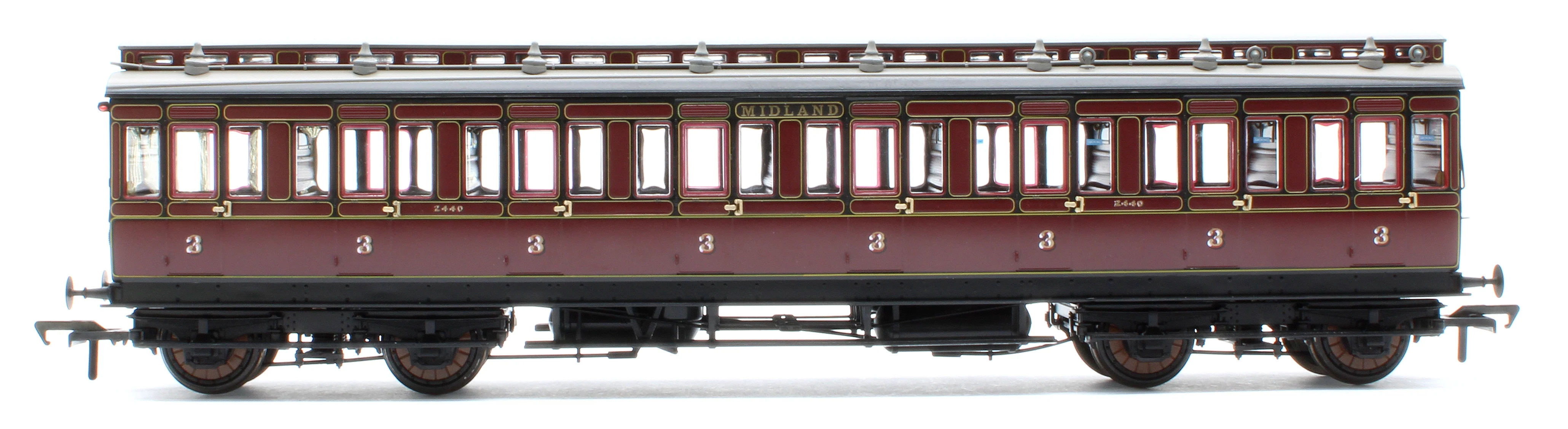 978007 48' Midland Railway âEvolutionâ Bogie Coach Non-Corridor Third No.2440 - Image 4