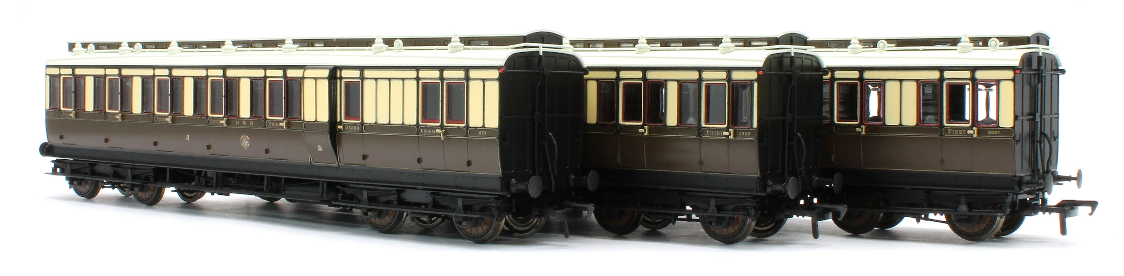 978013 48' GWR ‘Evolution’ Bogie Coach Non-Corridor Carriage No.837, No.1356 & No.8087 3-Pack - Image 13