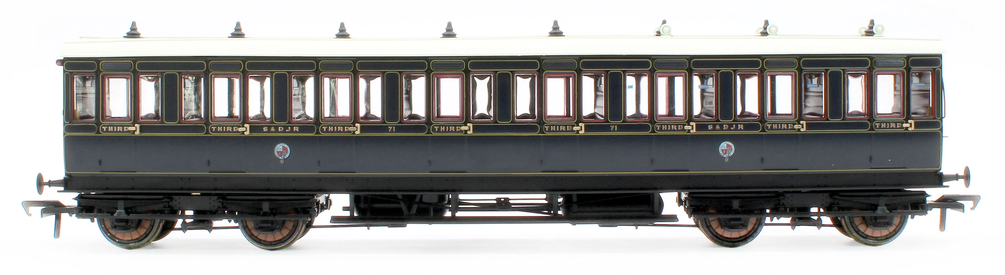 978025 48' SDJR âEvolutionâ Bogie Coach Non-Corridor Carriage No.85, No.71 & No.15 3-Pack - Image 7