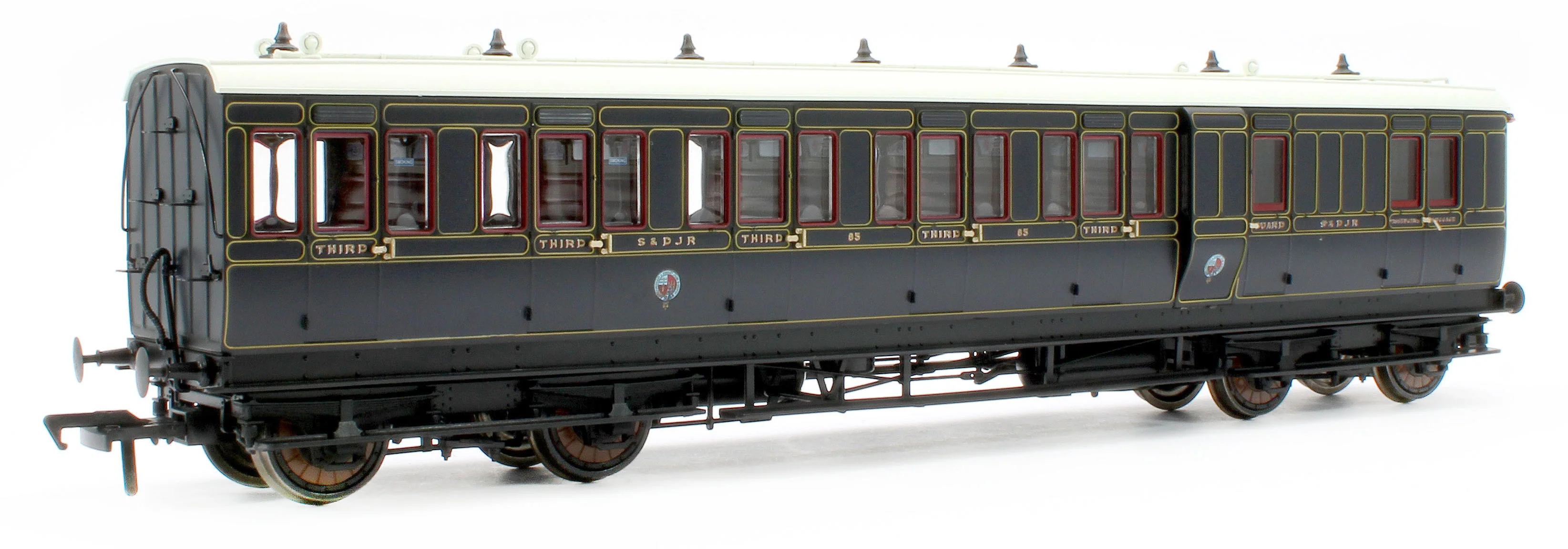 978025 48' SDJR âEvolutionâ Bogie Coach Non-Corridor Carriage No.85, No.71 & No.15 3-Pack - Image 9
