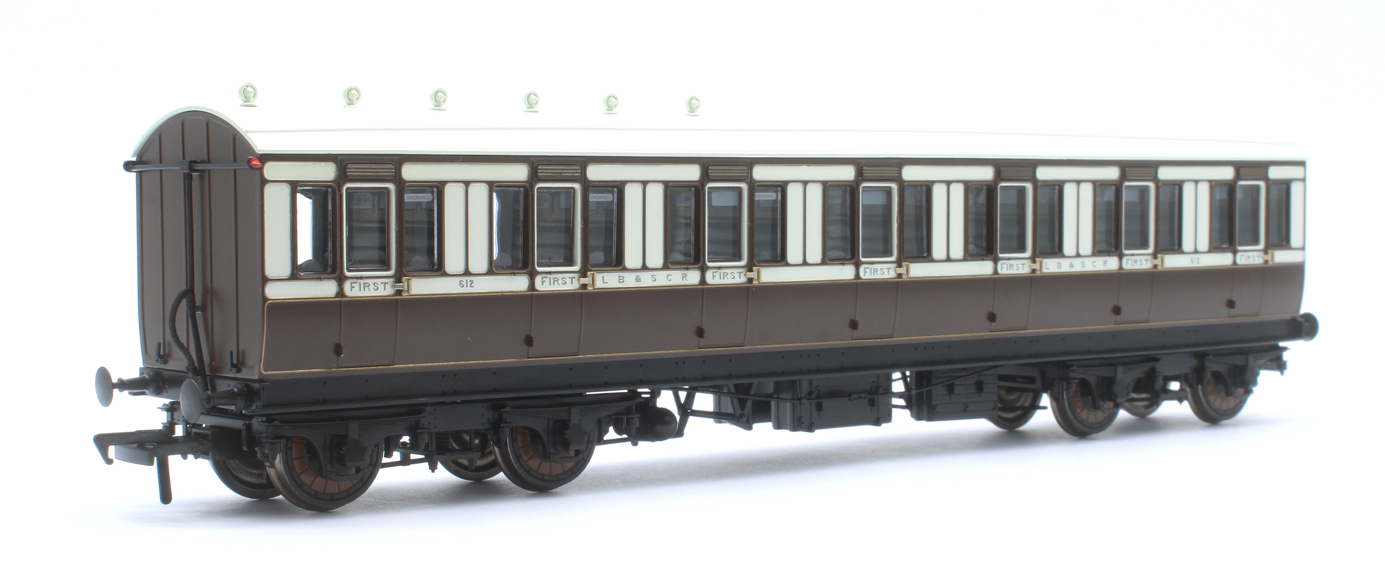 978051 48' LBSCR ‘Evolution’ Non-Corridor First No.612 - Image 2