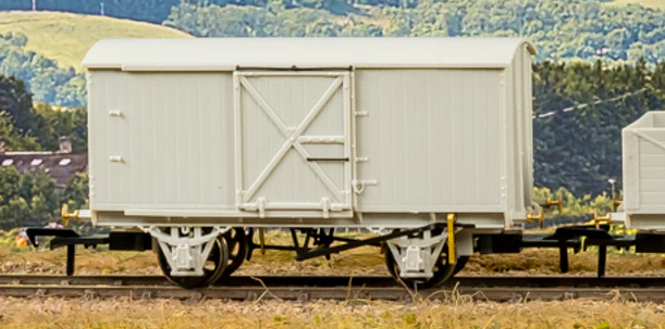 983010 GCR Dia. 17B Van - No. 358586 LMS Grey (pre-â36) - Image 3