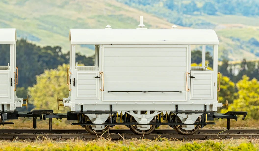 994101 LBSC 6 Wheel Brake Van - LB&SCR No.274 - Image 3