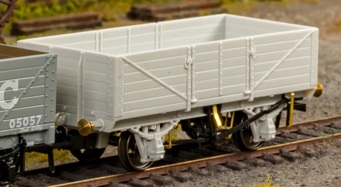 995003 GCR Dia. 9A/9B 6-Plank - No. 62049 WD Grey - Image 2