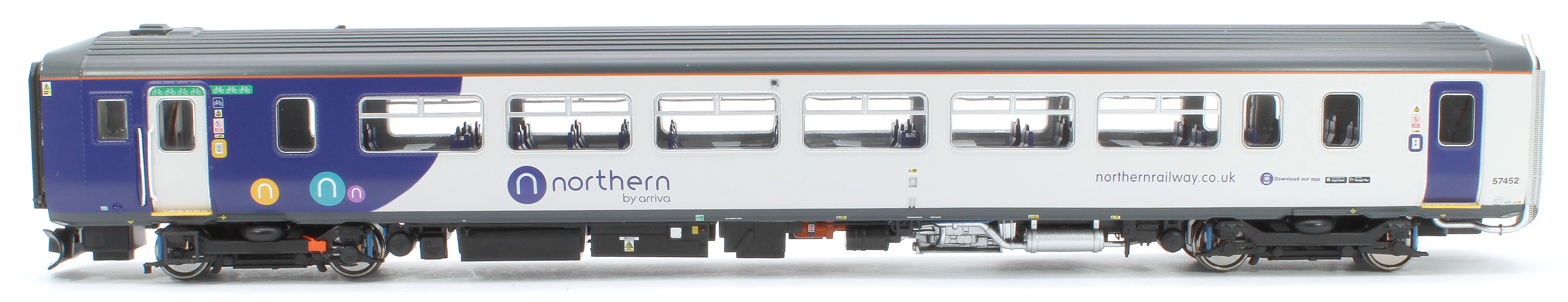 RT156-411 Class 156 Northern White Livery 2 Car DMU '156452' - Image 9