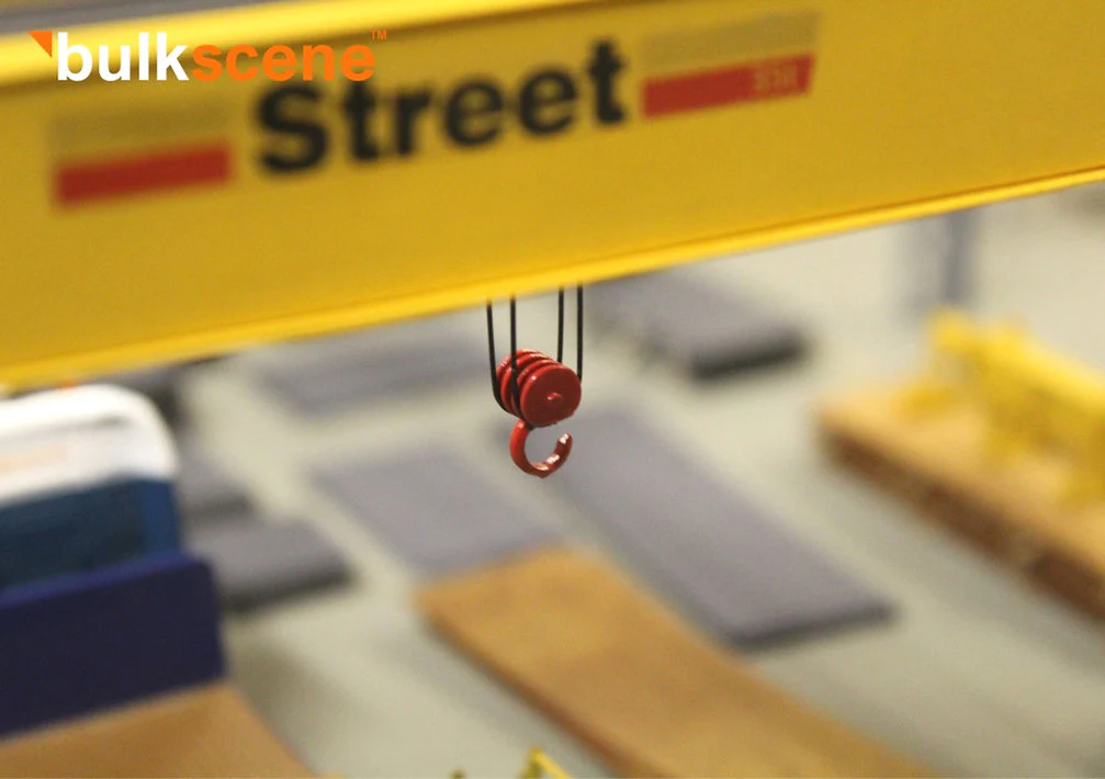 BSSRCH5 Red Crane Hook (x5) - Image 2