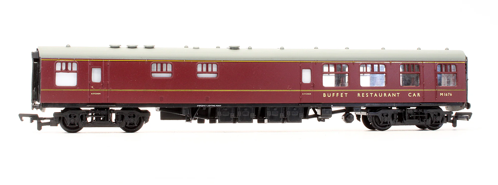 Pre-Owned 12106 MK1 Buffet Car Maroon 'M1676' - Image 3