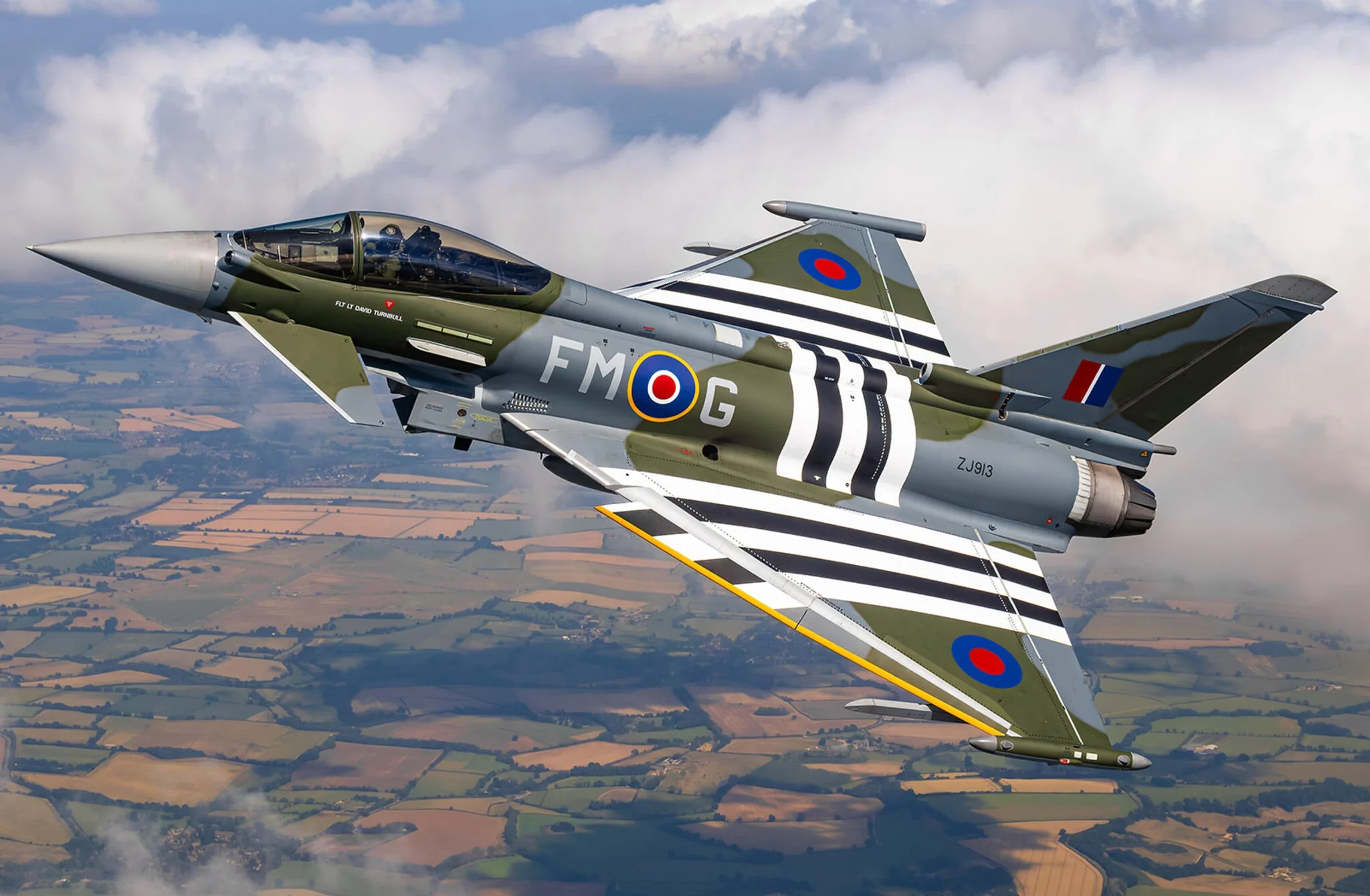 03753 Eurofighter Typhoon FGR.4 Model Kit - Image 11