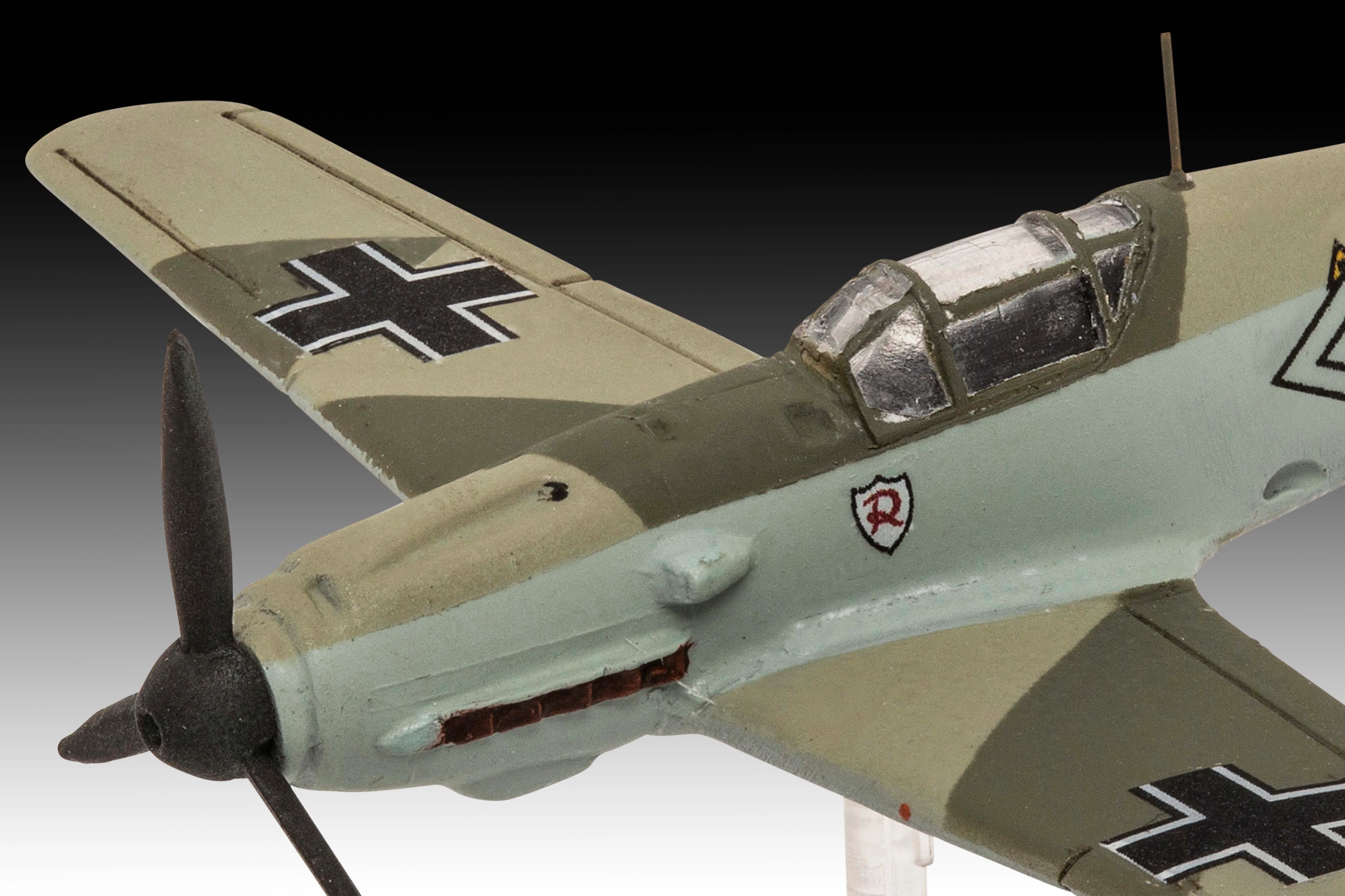 03770 Messerschmitt Bf109E & Junkers Ju87B Stuka Model Kit - Image 5