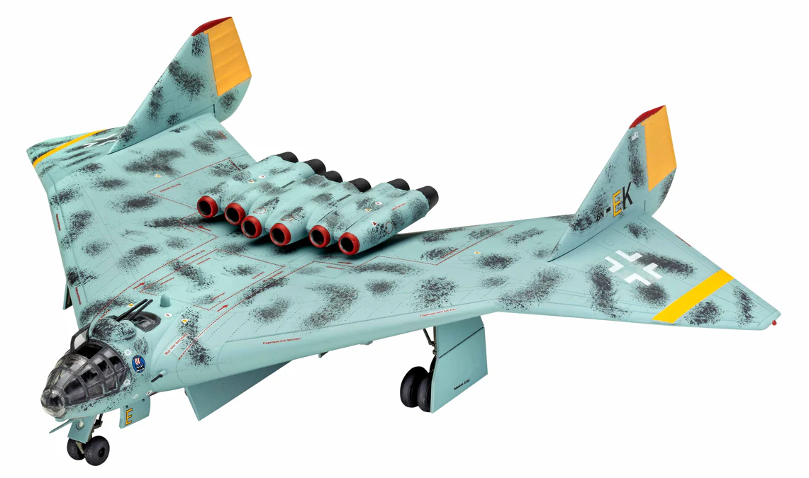 03790 Arado AR555 (P-Series) Model Kit - Image 2